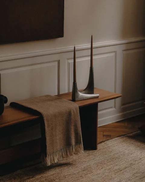 Interiors & Spaces – frame 02
